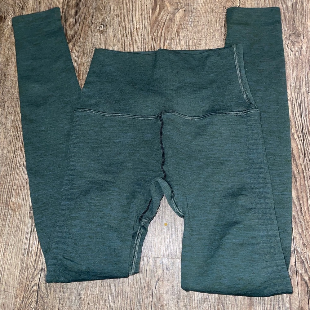 alphalete leggings